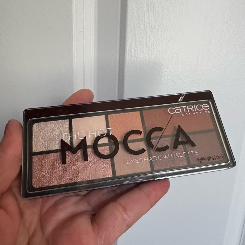 The Hot Mocca Eyeshadow Palette, Brand New Never Used.